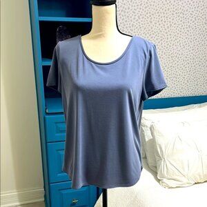 Banana Republic luxury touch crew neck knit tee size small
